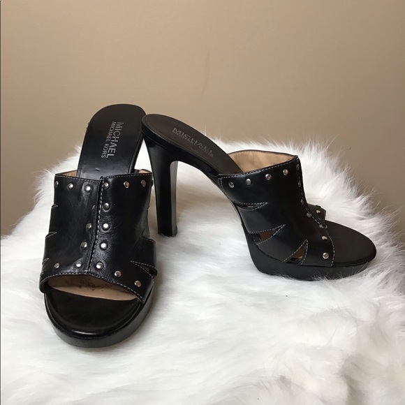 Michael Kors Heels - Picture 2 of 6